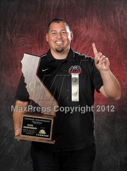 Thumbnail 2 in Village Christian (CIF State D5 Award Photos) photogallery.