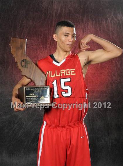 Thumbnail 3 in Village Christian (CIF State D5 Award Photos) photogallery.