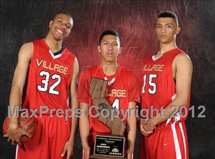 Thumbnail 3 in Village Christian (CIF State D5 Award Photos) photogallery.
