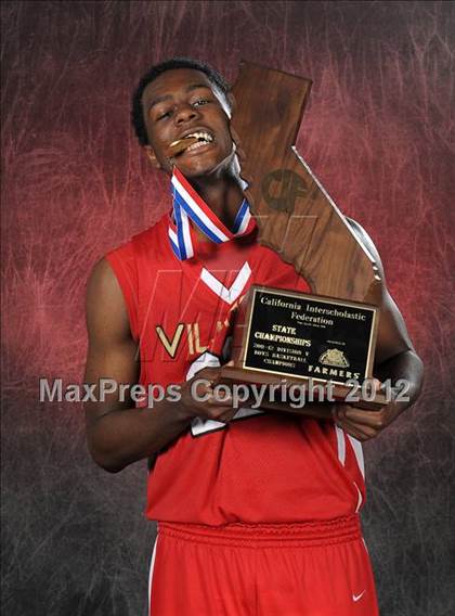 Thumbnail 3 in Village Christian (CIF State D5 Award Photos) photogallery.