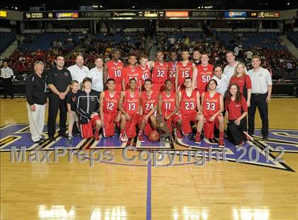 Thumbnail 1 in Village Christian (CIF State D5 Award Photos) photogallery.