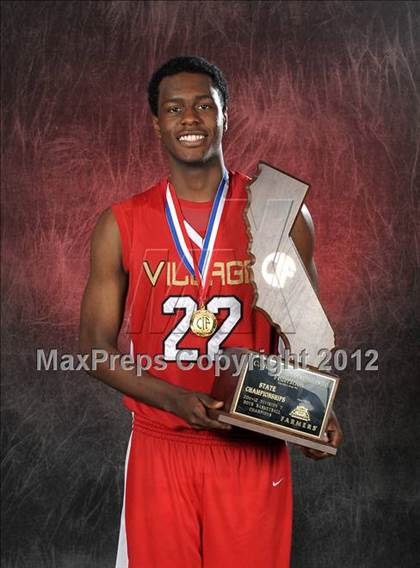 Thumbnail 2 in Village Christian (CIF State D5 Award Photos) photogallery.