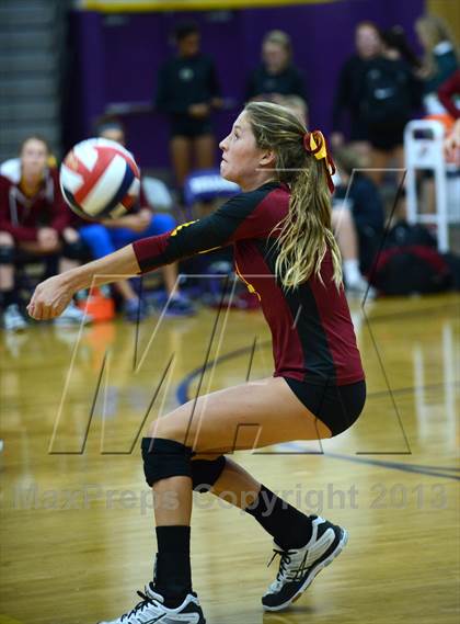 Thumbnail 1 in Torrey Pines vs. Kamehameha (Durango Fall Classic) photogallery.