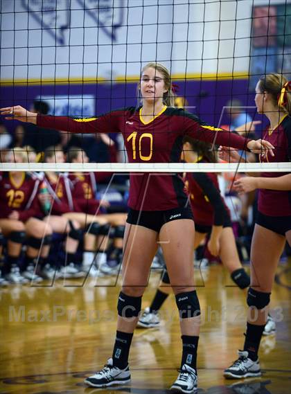 Thumbnail 2 in Torrey Pines vs. Kamehameha (Durango Fall Classic) photogallery.