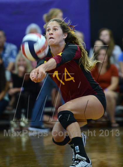 Thumbnail 1 in Torrey Pines vs. Kamehameha (Durango Fall Classic) photogallery.