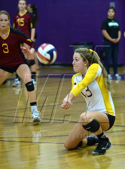 Thumbnail 3 in Torrey Pines vs. Kamehameha (Durango Fall Classic) photogallery.