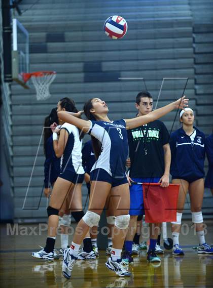 Thumbnail 1 in Torrey Pines vs. Kamehameha (Durango Fall Classic) photogallery.