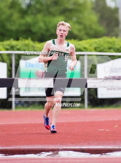 Thumbnail 1 in Kingston Tiger Relays (Boys Varsity Steeplechase) photogallery.