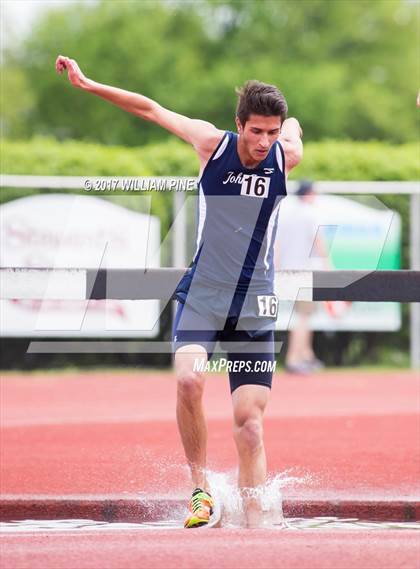 Thumbnail 1 in Kingston Tiger Relays (Boys Varsity Steeplechase) photogallery.
