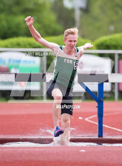 Thumbnail 3 in Kingston Tiger Relays (Boys Varsity Steeplechase) photogallery.