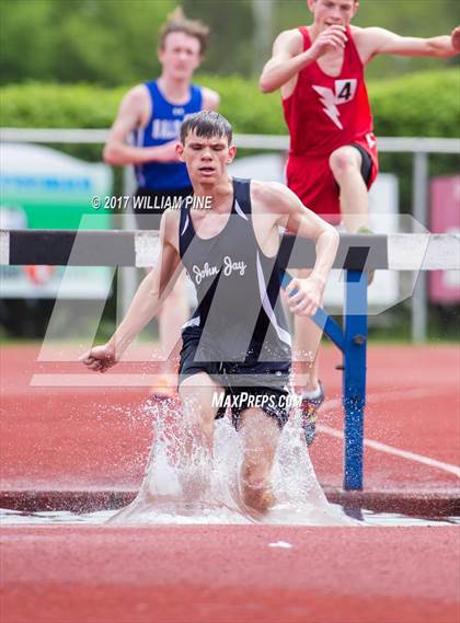 Thumbnail 1 in Kingston Tiger Relays (Boys Varsity Steeplechase) photogallery.