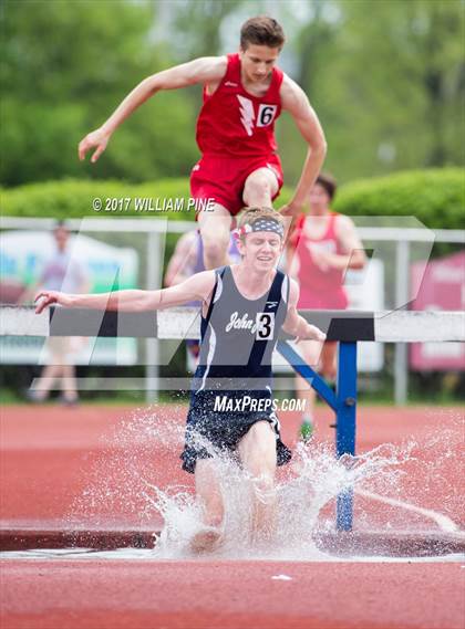 Thumbnail 2 in Kingston Tiger Relays (Boys Varsity Steeplechase) photogallery.
