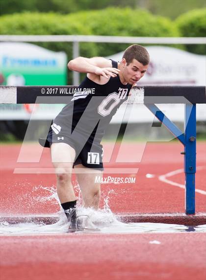 Thumbnail 2 in Kingston Tiger Relays (Boys Varsity Steeplechase) photogallery.