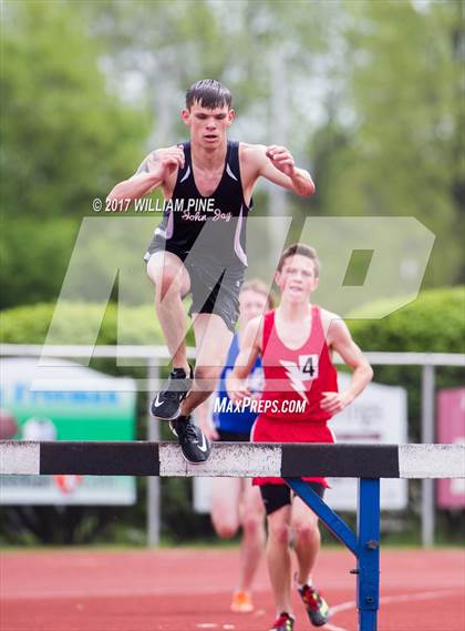 Thumbnail 3 in Kingston Tiger Relays (Boys Varsity Steeplechase) photogallery.