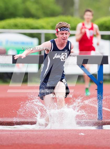 Thumbnail 3 in Kingston Tiger Relays (Boys Varsity Steeplechase) photogallery.
