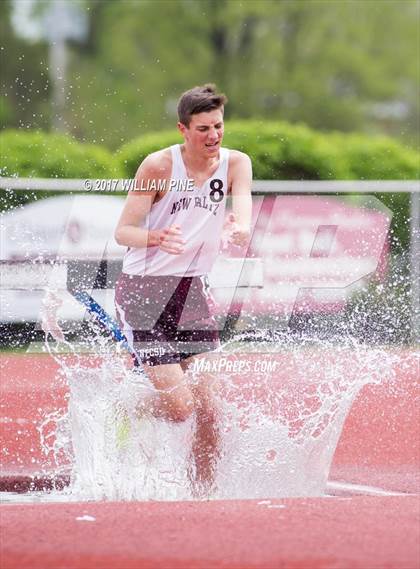 Thumbnail 1 in Kingston Tiger Relays (Boys Varsity Steeplechase) photogallery.