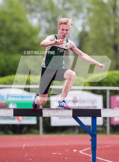Thumbnail 3 in Kingston Tiger Relays (Boys Varsity Steeplechase) photogallery.