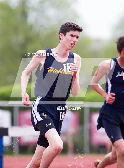 Thumbnail 2 in Kingston Tiger Relays (Boys Varsity Steeplechase) photogallery.