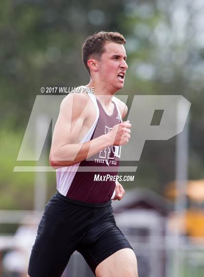 Thumbnail 1 in Kingston Tiger Relays (Boys Varsity Steeplechase) photogallery.
