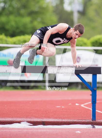 Thumbnail 2 in Kingston Tiger Relays (Boys Varsity Steeplechase) photogallery.