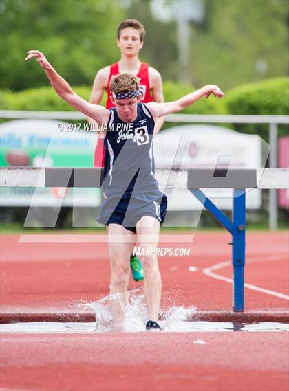 Thumbnail 2 in Kingston Tiger Relays (Boys Varsity Steeplechase) photogallery.