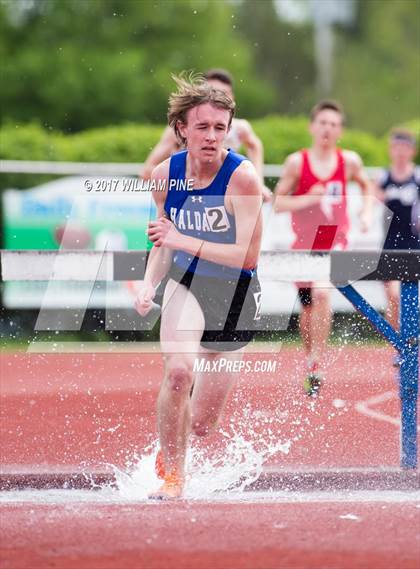 Thumbnail 3 in Kingston Tiger Relays (Boys Varsity Steeplechase) photogallery.
