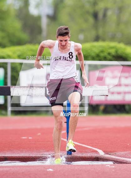 Thumbnail 3 in Kingston Tiger Relays (Boys Varsity Steeplechase) photogallery.