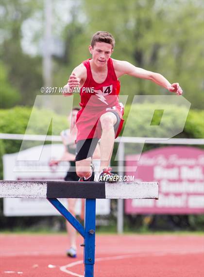 Thumbnail 1 in Kingston Tiger Relays (Boys Varsity Steeplechase) photogallery.