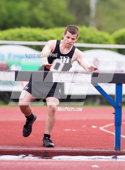 Thumbnail 1 in Kingston Tiger Relays (Boys Varsity Steeplechase) photogallery.