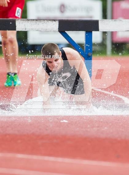 Thumbnail 3 in Kingston Tiger Relays (Boys Varsity Steeplechase) photogallery.