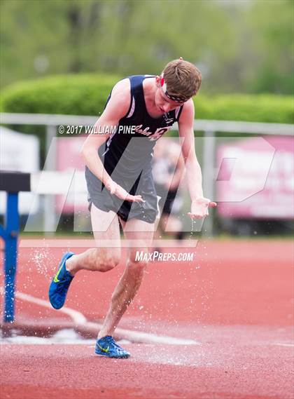 Thumbnail 3 in Kingston Tiger Relays (Boys Varsity Steeplechase) photogallery.