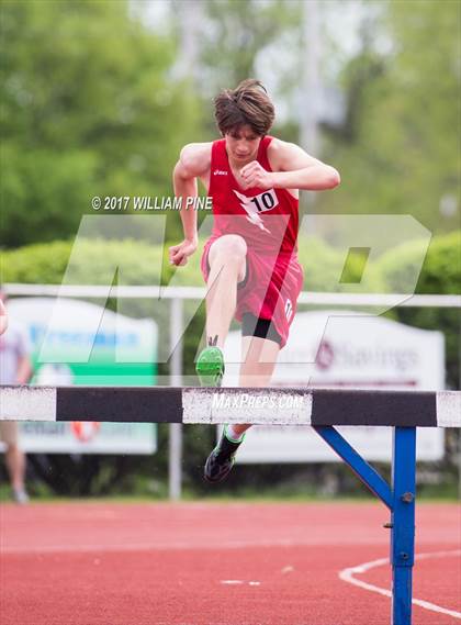 Thumbnail 1 in Kingston Tiger Relays (Boys Varsity Steeplechase) photogallery.