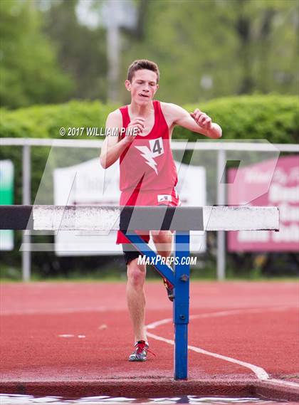 Thumbnail 2 in Kingston Tiger Relays (Boys Varsity Steeplechase) photogallery.