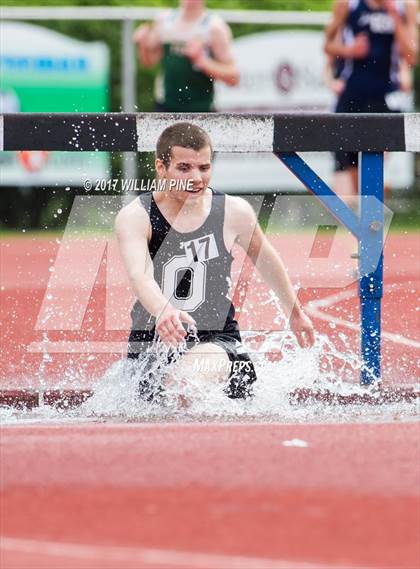 Thumbnail 1 in Kingston Tiger Relays (Boys Varsity Steeplechase) photogallery.