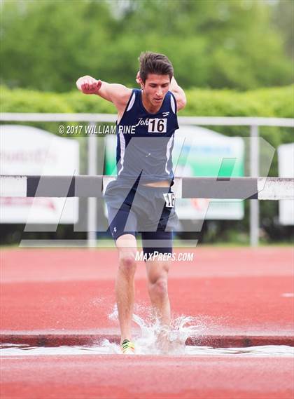 Thumbnail 3 in Kingston Tiger Relays (Boys Varsity Steeplechase) photogallery.