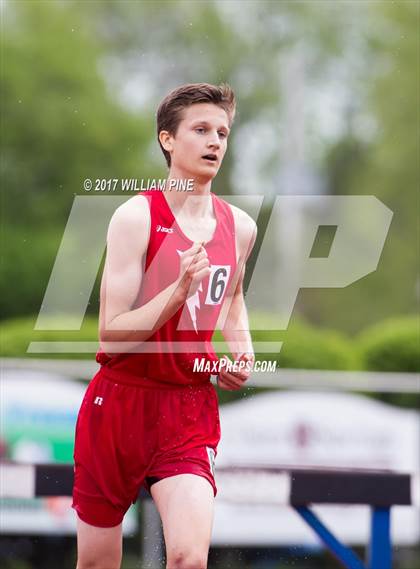 Thumbnail 1 in Kingston Tiger Relays (Boys Varsity Steeplechase) photogallery.
