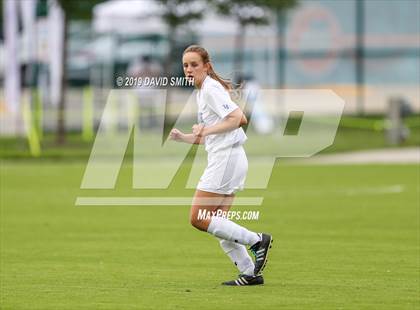 Thumbnail 3 in Lone Jack vs. Duchesne (MSHSAA Class 1 Semifinal) photogallery.