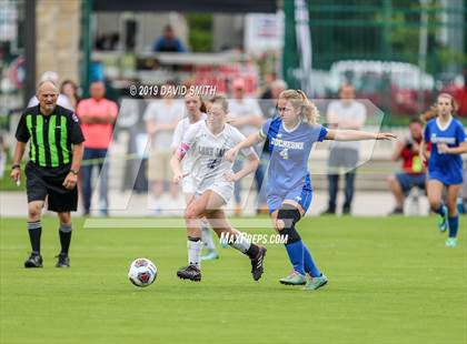 Thumbnail 2 in Lone Jack vs. Duchesne (MSHSAA Class 1 Semifinal) photogallery.