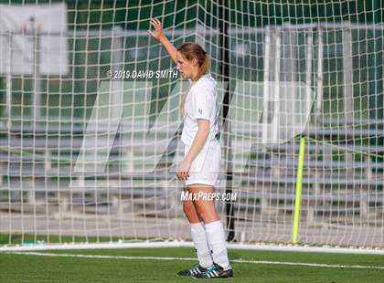 Thumbnail 3 in Lone Jack vs. Duchesne (MSHSAA Class 1 Semifinal) photogallery.