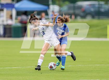 Thumbnail 2 in Lone Jack vs. Duchesne (MSHSAA Class 1 Semifinal) photogallery.