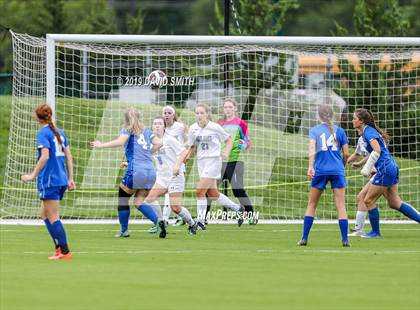 Thumbnail 3 in Lone Jack vs. Duchesne (MSHSAA Class 1 Semifinal) photogallery.