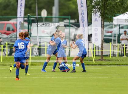 Thumbnail 1 in Lone Jack vs. Duchesne (MSHSAA Class 1 Semifinal) photogallery.