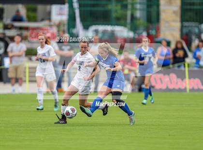 Thumbnail 1 in Lone Jack vs. Duchesne (MSHSAA Class 1 Semifinal) photogallery.
