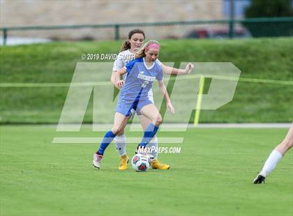Thumbnail 1 in Lone Jack vs. Duchesne (MSHSAA Class 1 Semifinal) photogallery.