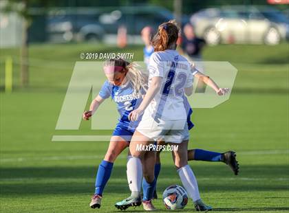 Thumbnail 2 in Lone Jack vs. Duchesne (MSHSAA Class 1 Semifinal) photogallery.