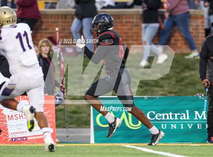 Thumbnail 3 in Christian Brothers vs. Lee's Summit North (MSHSAA Class 6 Championship) photogallery.