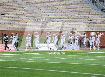 Thumbnail 3 in Christian Brothers vs. Lee's Summit North (MSHSAA Class 6 Championship) photogallery.