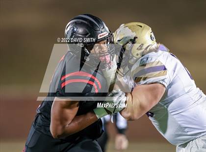 Thumbnail 1 in Christian Brothers vs. Lee's Summit North (MSHSAA Class 6 Championship) photogallery.