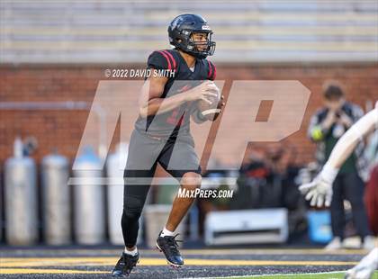 Thumbnail 1 in Christian Brothers vs. Lee's Summit North (MSHSAA Class 6 Championship) photogallery.