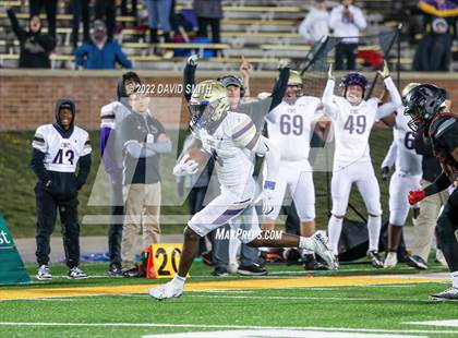 Thumbnail 3 in Christian Brothers vs. Lee's Summit North (MSHSAA Class 6 Championship) photogallery.